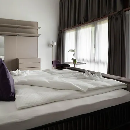 Ansitz Battisti (adults Only) Bed & Breakfast Caldaro